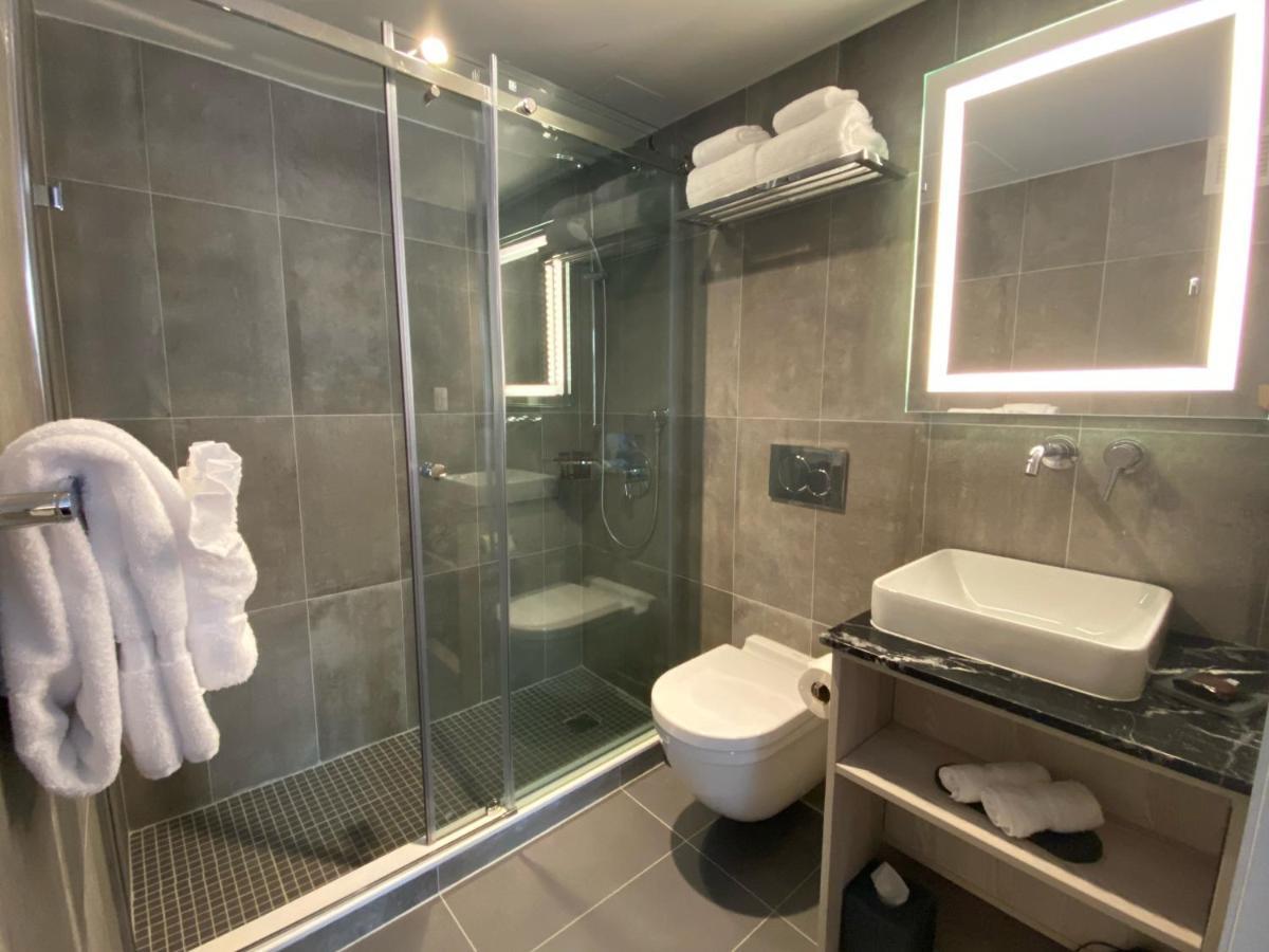 Отель Wingate By Wyndham New York Midtown South/5Th Ave Экстерьер фото
