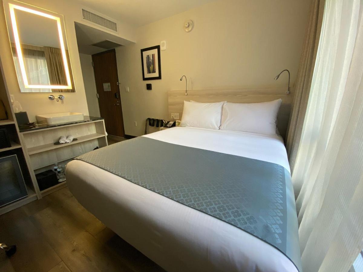 Отель Wingate By Wyndham New York Midtown South/5Th Ave Экстерьер фото